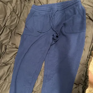 Vineyard Vines Women's Jogger Sweatpants Size Blue Sz Small thumbnail 1