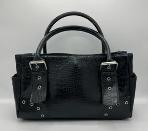 Black Crocodile thumbnail 1