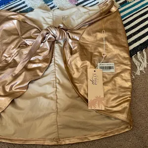 NWT Oh Polly Swim Gold Metallic‎ Wrap Cover Skirt M thumbnail 6