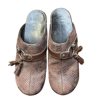 Dansko Clogs Shoes Womens Size 9.5 EU 40 Brown Leather‎ Tassel Slip On Comfort thumbnail 1