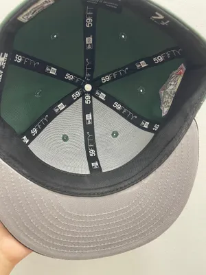 Hat club dr doom New York Yankees size 7 1/8 used in good condition very rare thumbnail 8