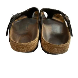 Birkenstock Gizeh Unisex Leather Sandal Icy Metallic Azure Blue EU 38 US W 7/7.5 thumbnail 11