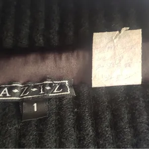 Vintage 90’s black Sequin stretch mini skirt and tube top thumbnail 9