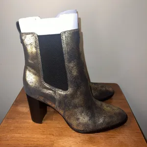 Lauren Ralph Lauren Mylah Metallic Chelsea Booties‎ Women 9.5 Bronze Gold NEW thumbnail 5