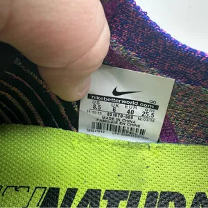Nike Women's Multicolor Knit Sneakers size 8.5 thumbnail 11