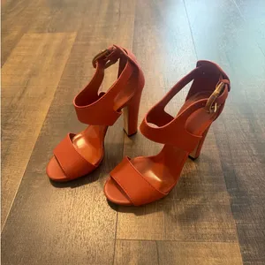 Gucci Bamboo Buckle Orange Leather Ankle Strap Heels Women's Size 38.5 thumbnail 11
