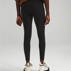 Lululemon Align 28” Black Leggings with Pockets thumbnail 4