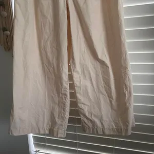 Uniqlo x Clare Waight Keller :C cotton Wide Leg Pants | size 10 minimalist thumbnail 5