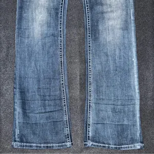 Grace In LA Women’s Feather Aztec Embellished Bootcut Blue Jeans Size 29 x 34 thumbnail 6