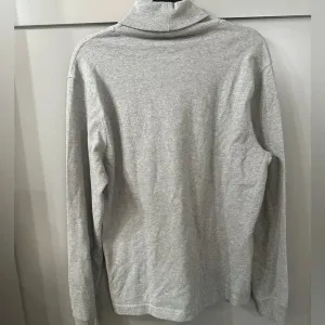 JCrew Turtle Neck Women’s Medium Gray Cotton thumbnail 5
