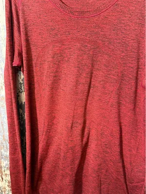 Women's Lululemon Swiftly Tech Long Sleeve Red Crew shirt size 8 thumbnail 2
