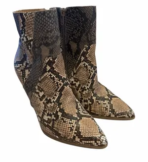 Crown Vintage Briony Snakeskin Ankle Booties Stacked Heel Shoes Womens Size 6 M thumbnail 1