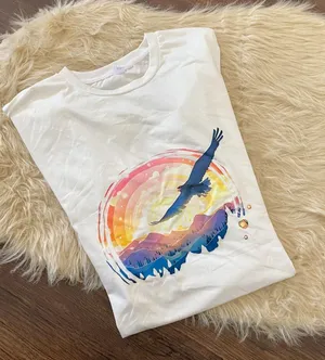 Source Unknown New unworn White Multi Soaring Bird Sunset Graphic Print T-shirt XL thumbnail 1