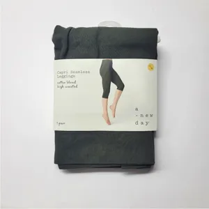 NWT A New Day Cotton Blend high waisted, capri, seamless leggings, olive green thumbnail 5