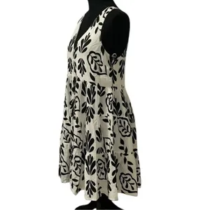 Sincerely Jules Flowy Black and White Sleeveless Mini Dress(Size Medium) thumbnail 2