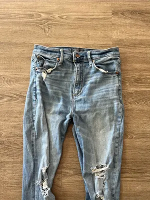 Abercrombie Simone High Rise Ankle Jeans Womens 28 6 Light Wash Distressed Y2K thumbnail 5