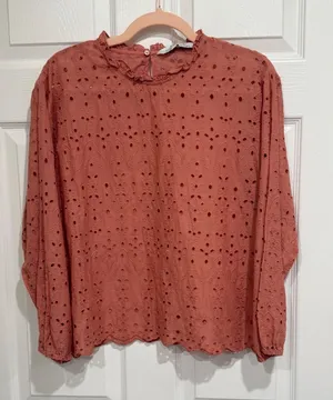 Zara Woman Premium Denim Collection Eyelet Blouse Terracotta Coral Ruffle Neck M thumbnail 1