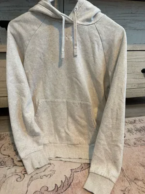 Under Armour hoodie thumbnail 1