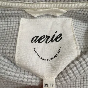 Aerie Light Gray White Textured Knit Oversized Lightweight Sweater XS thumbnail 3