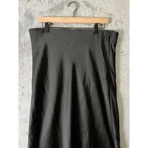 Z Supply Europa Poly Sheen‎ Skirt Black Satin Minimalist Quiet Luxury XL New thumbnail 4