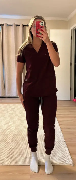 FIGS Scrubs Set thumbnail 1
