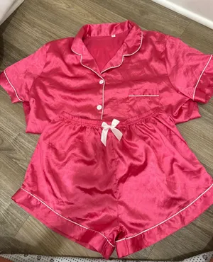 Amazon Satin Pajama Set thumbnail 1