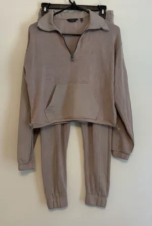 Danskin XS Tan‎ Two Piece Travel Lounge Scuba Collar Jacket Joggers Athleisure thumbnail 1
