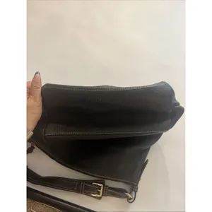EUC Dooney & Bourke Dillen Black Pebble Leather Hobo Shoulder Bag 2 Pocket Sac thumbnail 7