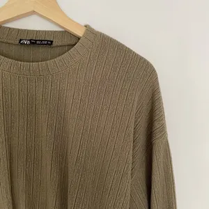 Zara cropped sweater crewneck cinched waist ruffle‎ detail casual comfortable S thumbnail 3