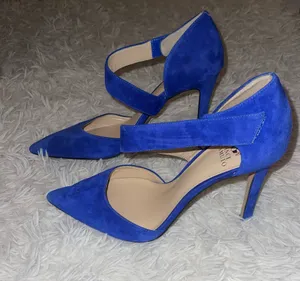 Vince Camuto Heels Suede thumbnail 2
