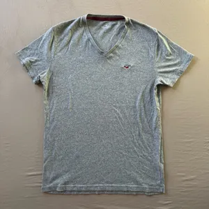Hollister Basic V-Neck Tee thumbnail 1