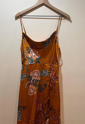 Midi Dress thumbnail 2