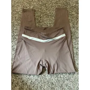 Revyve Womens Colorblock V-Sculpt Leggings Taupe Mauve Crossover Waist Small 26" thumbnail 3