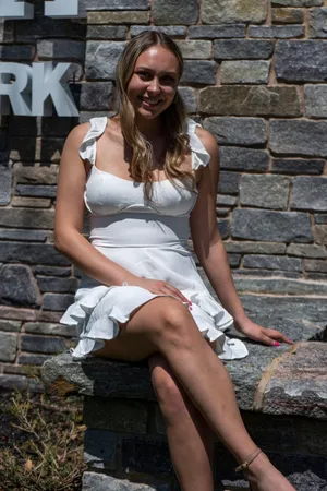 Selfie Leslie White Dress thumbnail 4