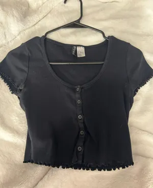 H&M Cropped T-shirt thumbnail 1