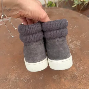 UGG Women's Olive Trainer high-top sneakers in charcoal grey suede sz 7.5 thumbnail 3
