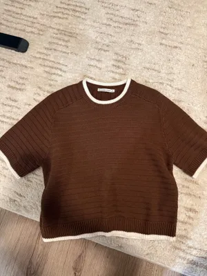 Abercrombie too thumbnail 2