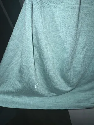 Men’s Lululemon T-Shirt thumbnail 2