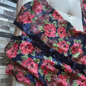 Victoria Secrets Gold Label Floral Button Down Robe Size M/L thumbnail 7