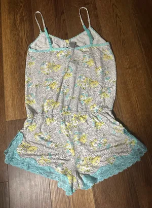 Victoria’s Secret Knit Jumper Romper With Drawstring Size Small Petite. thumbnail 8