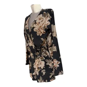 Lulus Floral Romper Womens Small‎ Black Excellent Long Bell Sleeve V-Neck Boho thumbnail 4