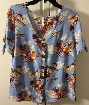 Perseption Concept Short Sleeve Blouse Size L thumbnail 1