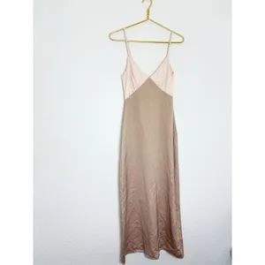 Peppermayo Kamala Contrast Maxi Dress Size 2 Satin Champagne And Ivory Wedding thumbnail 4
