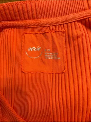 $45 NWOT Aerie Women’s Coral Orange Ribbed Road Trip Henley, Size Medium thumbnail 7