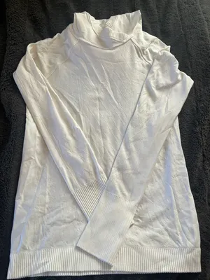 Lululemon Sweatshirt thumbnail 3