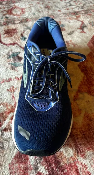 Brooks Ghost 12 Running Shoes thumbnail 4