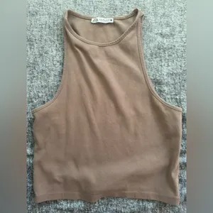 Zara Sleeveless Ribbed High-Neck Tank Top in Tan thumbnail 2