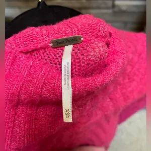 Free People Mock Neck Bell Sleeve Sweater Hot Pink XL thumbnail 7