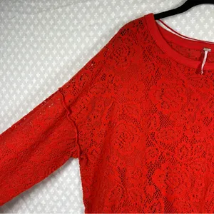 Free People‎ Orange Red Floral Eyelet Not Cold In This Top thumbnail 5