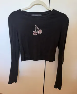 Long Sleeve Crop Top Bershka thumbnail 1